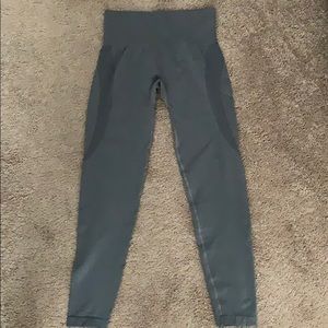 NVGTN workout leggings